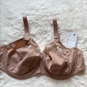 Elomi Tan Intimates Bra with Seamless Comfort